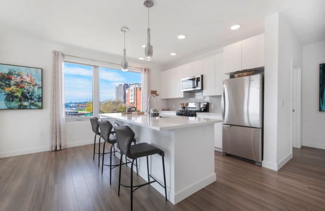 Clippership Apartments on the Wharf Gallery 4