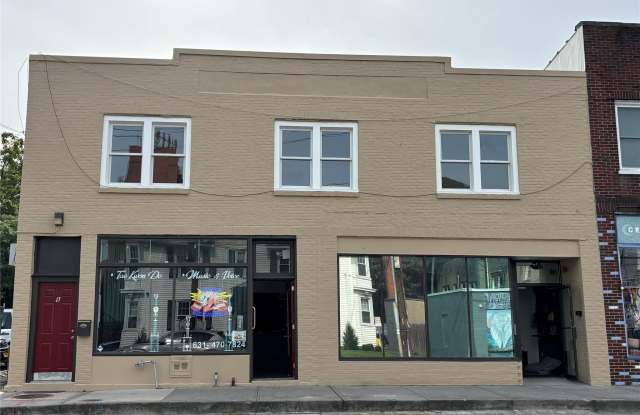 8 E Carver Street photos photos