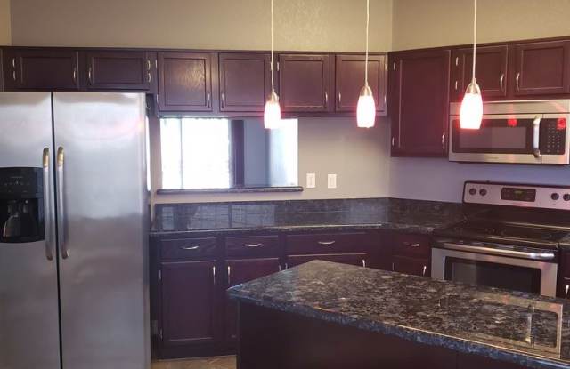 17063 N Zuni Trail Gallery 3