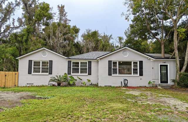 1447 LAWRENCE Place photos photos