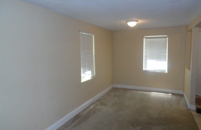 722 Dunn Gallery 4