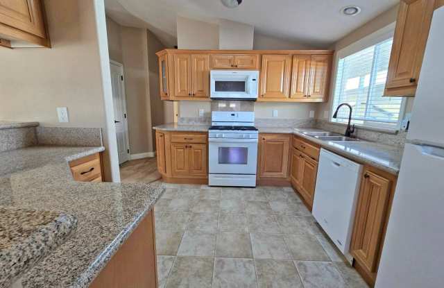 404 Brushwood Drive Gallery 1