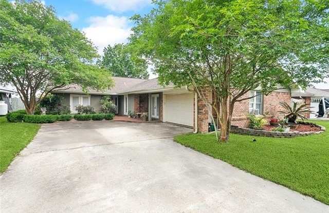 161 MOONRAKER Drive photos photos