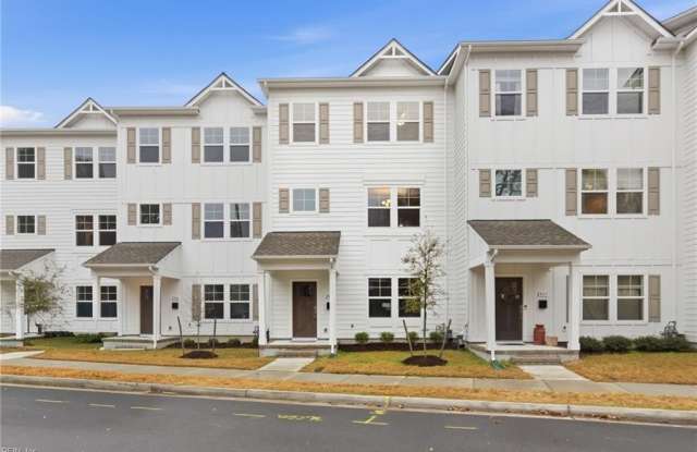 2923 Pretty Lake Avenue photos photos