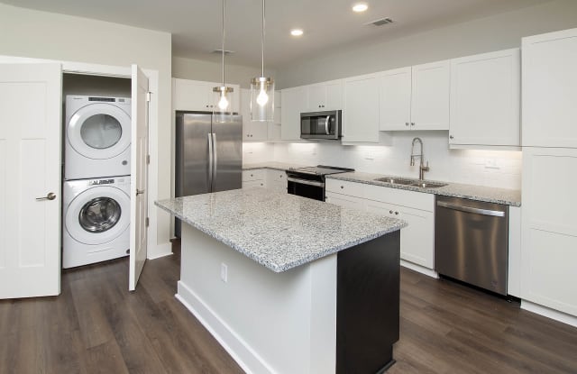Second Avenue Apartments Gallery 2