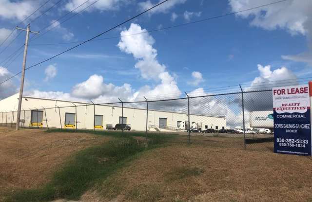 1435 FM 1588 - 1435 Thompson Road, Elm Creek, TX 78852