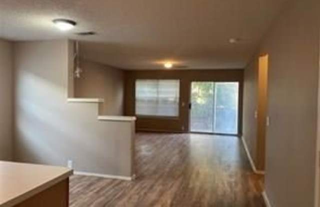 4211 Falcon Drive Gallery 4