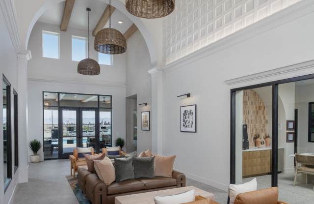 Las Brisas Gallery 2