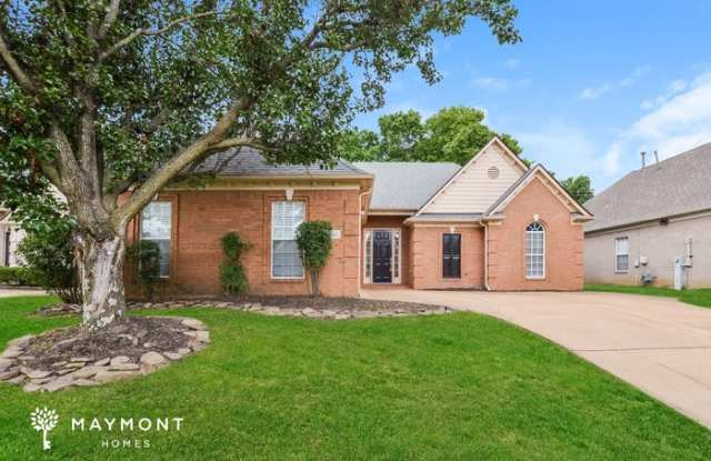 8441 Shady Elm Drive photos photos