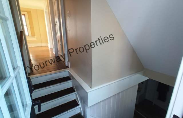 175 Winbourne Road Gallery 1
