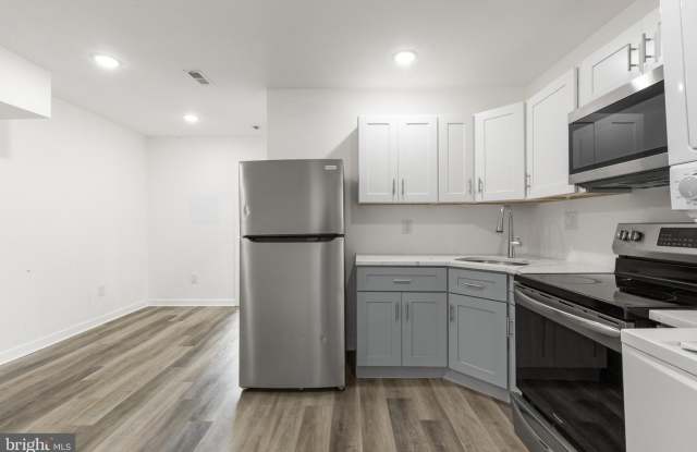 2550 KENSINGTON AVENUE photos photos