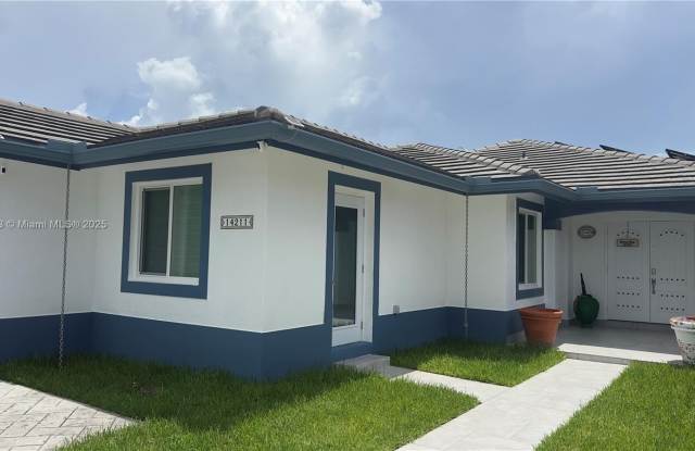14211 SW 147th Ct photos photos