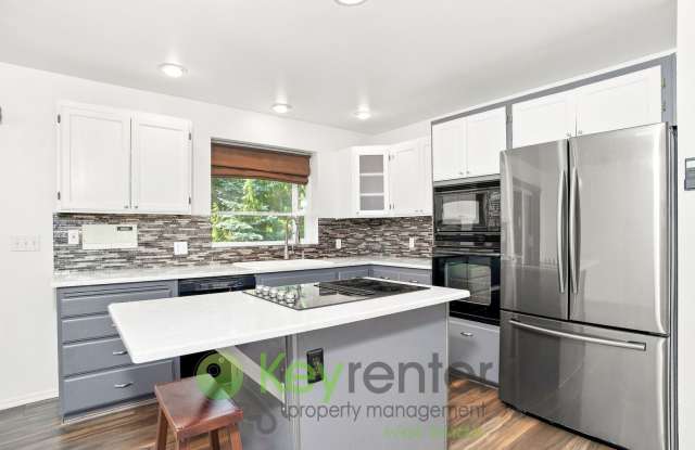 Spacious 4 Bedroom with Two Car Garage and Balcony Gallery 3