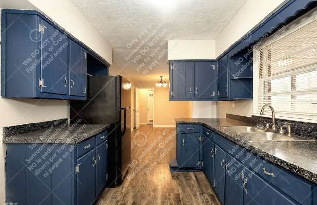 1744 Santa Cruz Dr - 1744 Santa Cruz Drive, Belvedere Park, GA 30032
