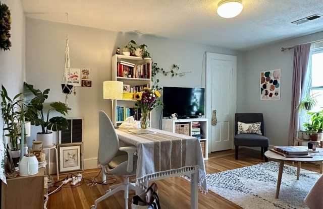 751 Orange Street photos photos