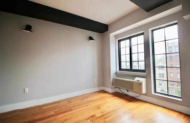 186 Lenox Rd photos photos