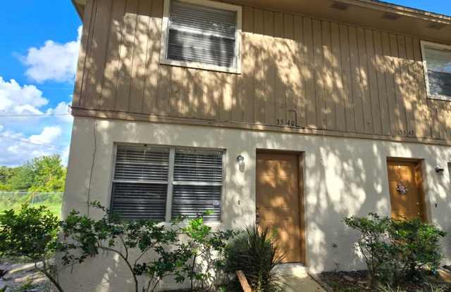 Convenient 2 Bedroom Townhome Near UCF & Full Sail – Available Now! photos photos Convenient 2 Bedroom Townhome Near UCF & Full Sail – Available Now! photos photos
