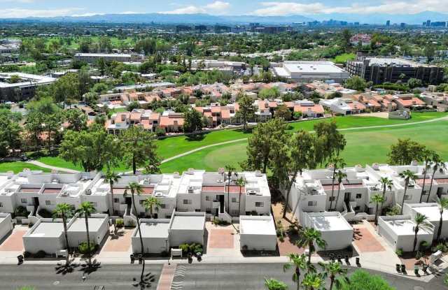 Rates Vary: $3,495 - $5,995 Gallery 4