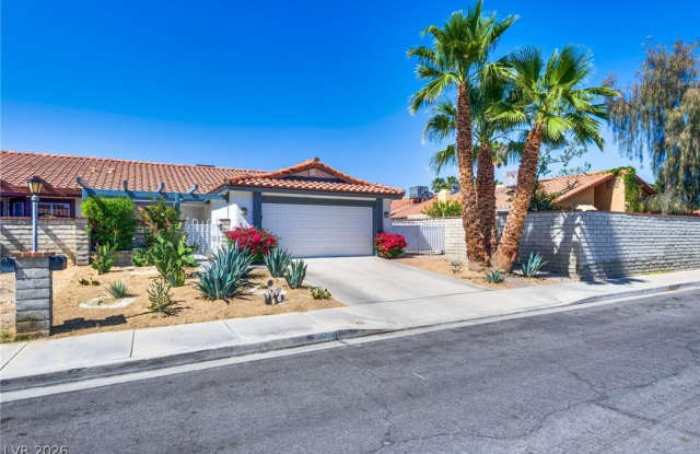 2504 Sidonia Avenue photos photos