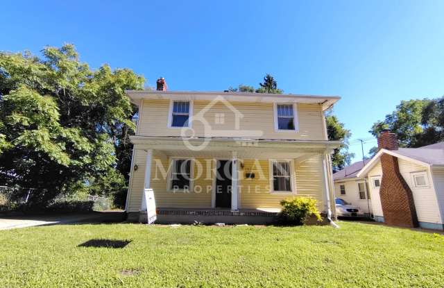 1636 W 10TH photos photos
