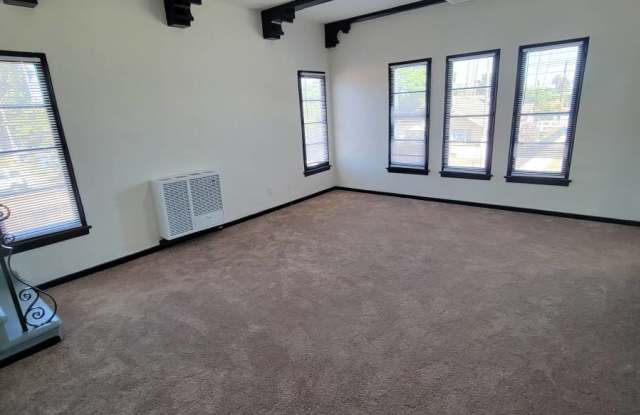 4151 3rd Ave photos photos