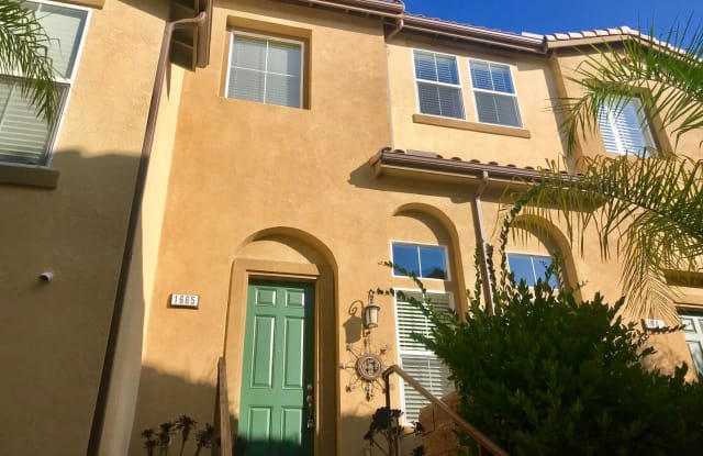 1665 Waterlily Way - 1665 Waterlily Way, Lake San Marcos, CA 92078