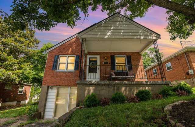 2310 Grace Ave Avenue photos photos