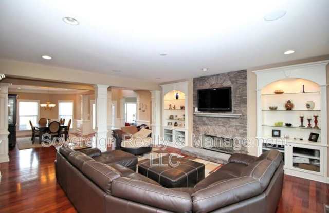 2217 Chaseford Ln Gallery 4