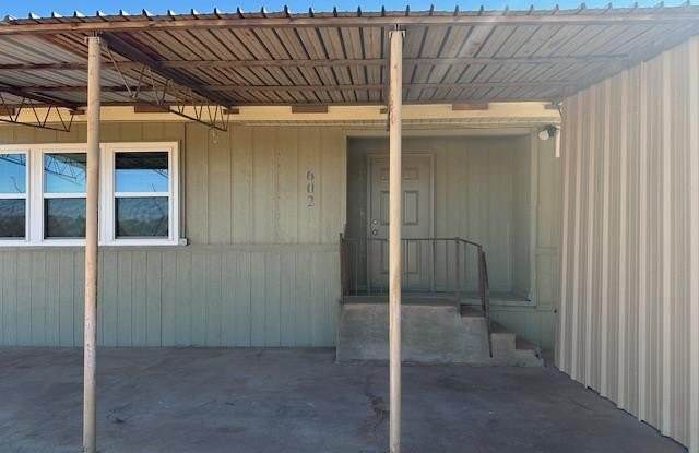 602 S Cactus St photos photos