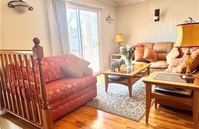 1463 East 103rd Street photos photos