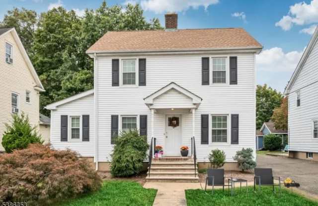 16 Sherman Ave photos photos