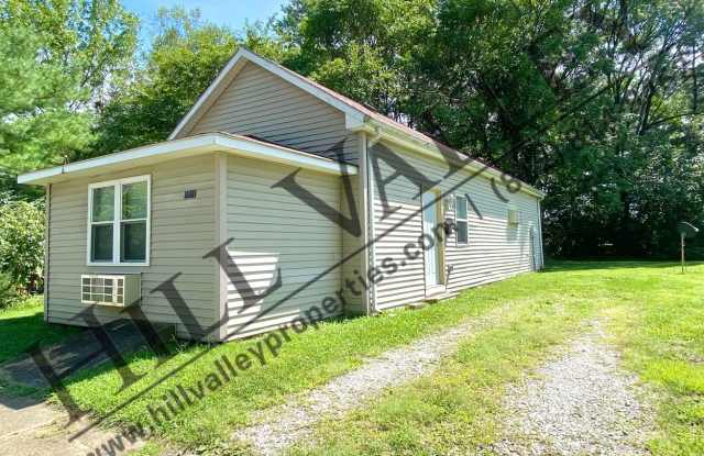 Two Bedroom Home, Close to Campus/Downtown photos photos