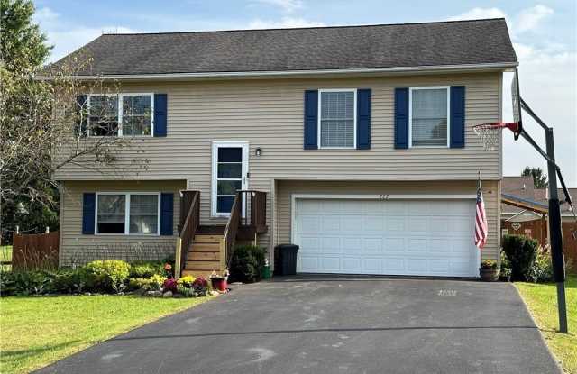 737 Sleepy Hollow Road - 737 Sleepy Hollow Road, Cortland West, NY 13045