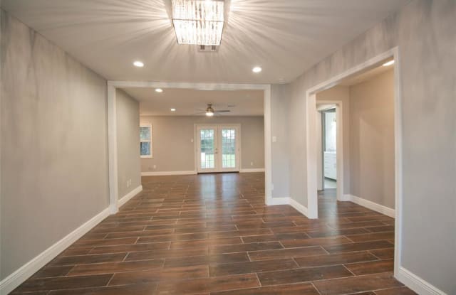 6002 Duxbury Street - 6002 Duxbury Street, Houston, TX 77035