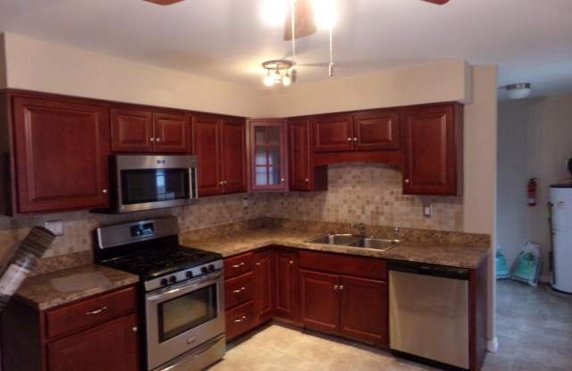 9 LOBELIA AVENUE - 9 Lobelia Avenue, Browns Mills, NJ 08015