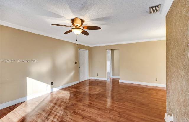 11201 Southwest 13th Street - 11201 Southwest 13th Street, Pembroke Pines, FL 33025
