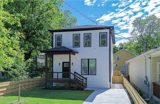 1166 MCDANIEL Street SW Gallery 1