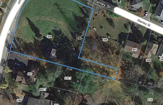 206 JOHNSTOWN ROAD - 206 Johnstown Road, Beckley, WV 25801