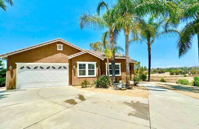 Beautiful Single-Story Home on Gated and Private, Country Horse Property located in Temecula Valley Wine Country! photos photos