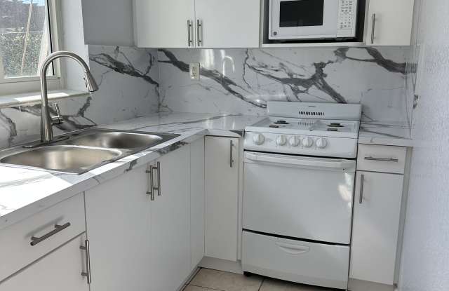 5074 East 1st Avenue photos photos