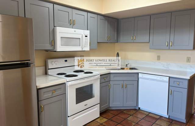 2 bed 2 bath with washer/dryer Gallery 1