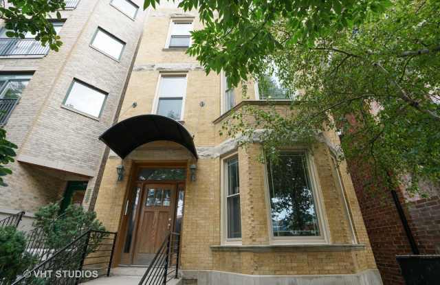 3317 N Sheffield Avenue photos photos