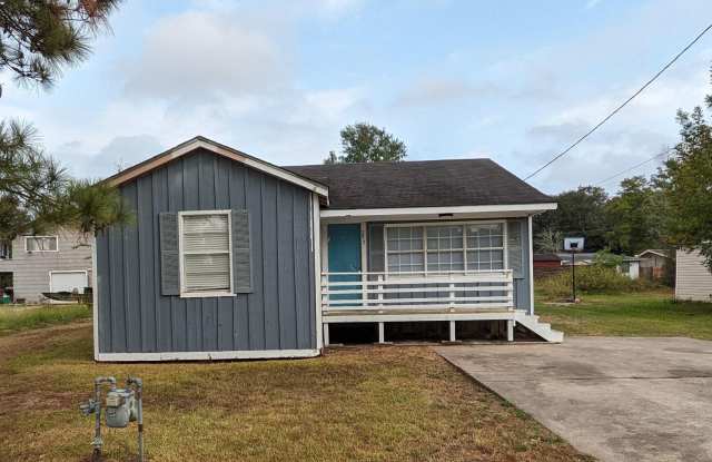 290 Hebert Dr., Bridge City, TX 77611 photos photos