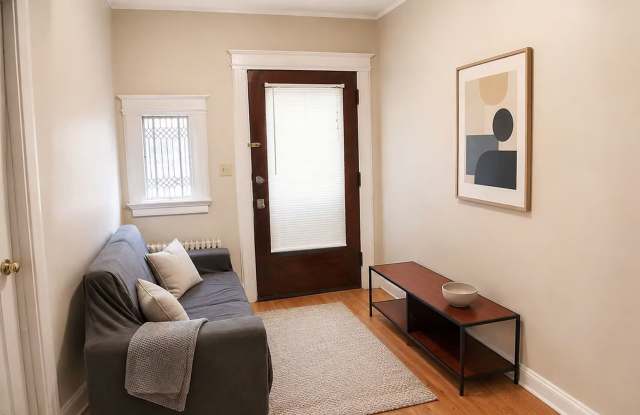 111 Chestnut, Binghamton NY-available for 2025-2026 school year Gallery 3