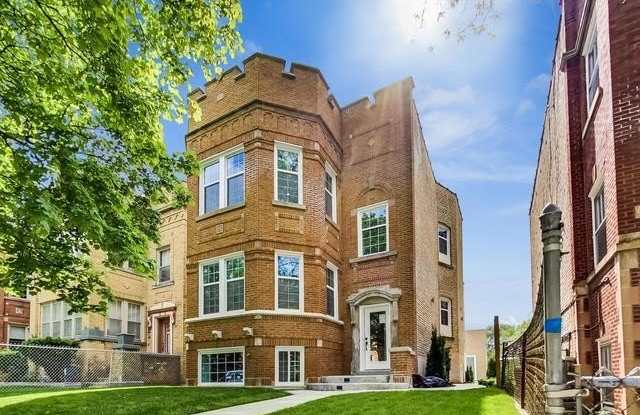 5050 N Ridgeway Avenue photos photos