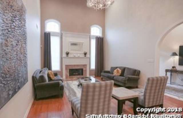 35 S Rue Charles Gallery 2
