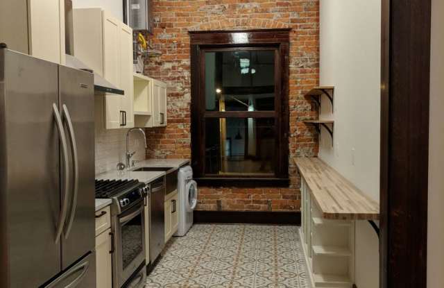 Historic Downtown Cle Elum Apartment right on the main street! photos photos Historic Downtown Cle Elum Apartment right on the main street! photos photos