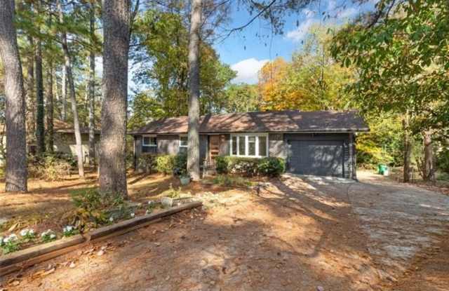 2958 Harcourt Drive Gallery 2