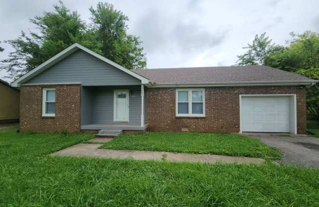 Updated 3 Bed / 2 Bath Ranch – Minutes to Fort Campbell & I-24! photos photos Updated 3 Bed / 2 Bath Ranch – Minutes to Fort Campbell & I-24! photos photos