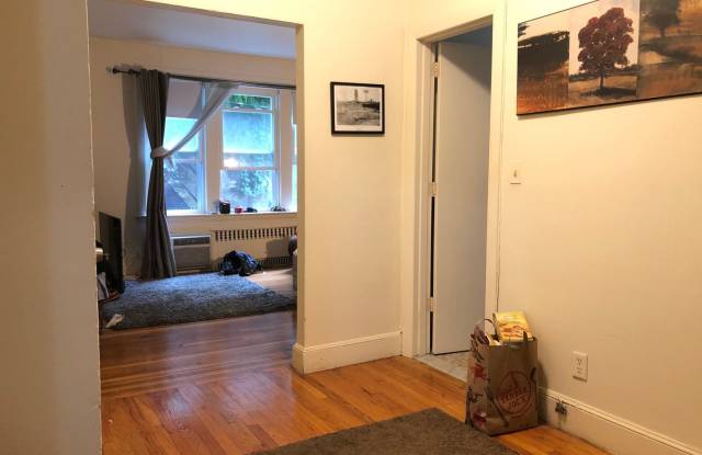 Convenient to BU - 2 Bed 2 Bath photos photos